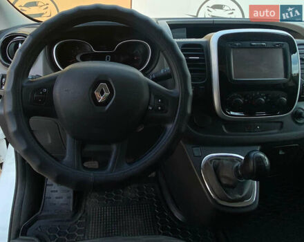 Белый Рено Трафик, объемом двигателя 1.6 л и пробегом 140 тыс. км за 14999 $, фото 15 на Automoto.ua