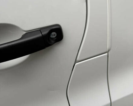 Белый Рено Трафик, объемом двигателя 1.6 л и пробегом 152 тыс. км за 13700 $, фото 20 на Automoto.ua