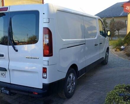 Белый Рено Трафик, объемом двигателя 1.6 л и пробегом 230 тыс. км за 12400 $, фото 2 на Automoto.ua