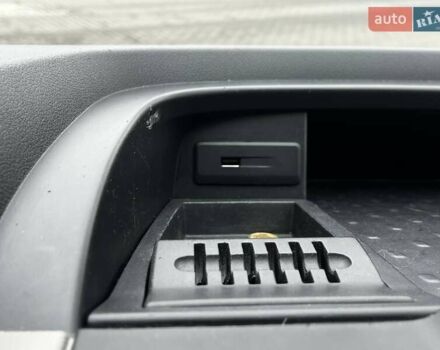 Белый Рено Трафик, объемом двигателя 1.6 л и пробегом 174 тыс. км за 15999 $, фото 26 на Automoto.ua