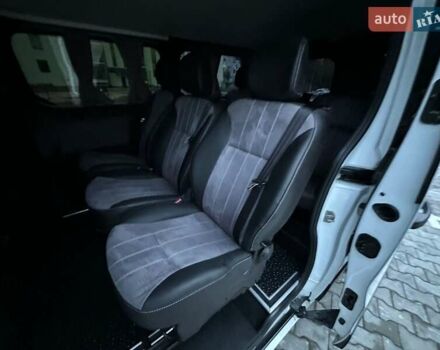 Белый Рено Трафик, объемом двигателя 1.6 л и пробегом 111 тыс. км за 19999 $, фото 67 на Automoto.ua