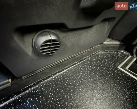 Белый Рено Трафик, объемом двигателя 1.6 л и пробегом 111 тыс. км за 19999 $, фото 73 на Automoto.ua