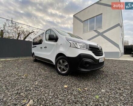 Білий Рено Трафік, об'ємом двигуна 1.6 л та пробігом 110 тис. км за 19999 $, фото 9 на Automoto.ua