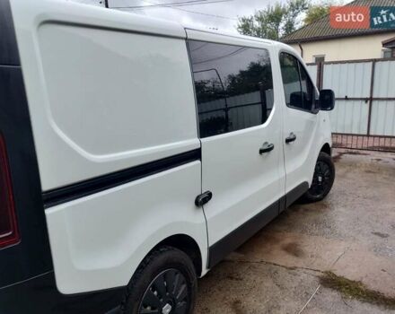 Белый Рено Трафик, объемом двигателя 1.6 л и пробегом 190 тыс. км за 14000 $, фото 3 на Automoto.ua