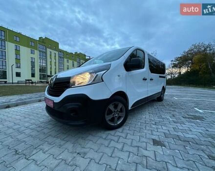 Белый Рено Трафик, объемом двигателя 1.6 л и пробегом 111 тыс. км за 19999 $, фото 3 на Automoto.ua