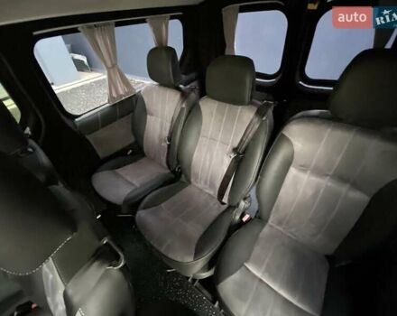 Білий Рено Трафік, об'ємом двигуна 1.6 л та пробігом 110 тис. км за 19999 $, фото 35 на Automoto.ua