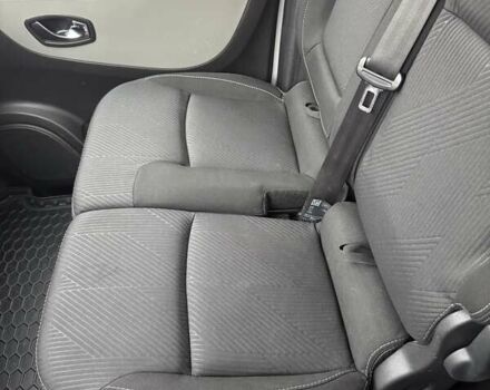 Білий Рено Трафік, об'ємом двигуна 1.6 л та пробігом 228 тис. км за 14800 $, фото 25 на Automoto.ua