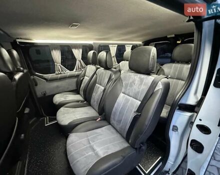 Белый Рено Трафик, объемом двигателя 1.6 л и пробегом 111 тыс. км за 19999 $, фото 68 на Automoto.ua