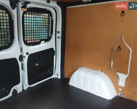 Белый Рено Трафик, объемом двигателя 1.6 л и пробегом 190 тыс. км за 14000 $, фото 15 на Automoto.ua