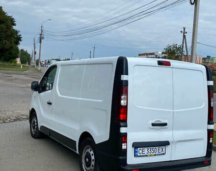 Белый Рено Трафик, объемом двигателя 2 л и пробегом 180 тыс. км за 15400 $, фото 4 на Automoto.ua