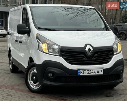 Белый Рено Трафик, объемом двигателя 1.6 л и пробегом 174 тыс. км за 15999 $, фото 2 на Automoto.ua