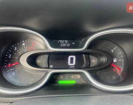 Белый Рено Трафик, объемом двигателя 2 л и пробегом 180 тыс. км за 15400 $, фото 10 на Automoto.ua