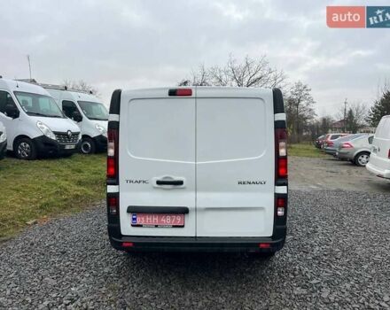 Белый Рено Трафик, объемом двигателя 2 л и пробегом 264 тыс. км за 15990 $, фото 6 на Automoto.ua