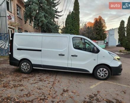 Белый Рено Трафик, объемом двигателя 2 л и пробегом 115 тыс. км за 18500 $, фото 7 на Automoto.ua