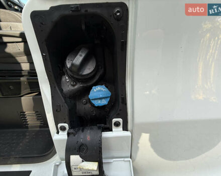 Белый Рено Трафик, объемом двигателя 2 л и пробегом 185 тыс. км за 16250 $, фото 18 на Automoto.ua