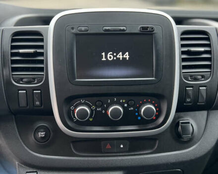 Белый Рено Трафик, объемом двигателя 2 л и пробегом 168 тыс. км за 18950 $, фото 20 на Automoto.ua