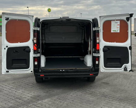 Белый Рено Трафик, объемом двигателя 2 л и пробегом 201 тыс. км за 16200 $, фото 25 на Automoto.ua