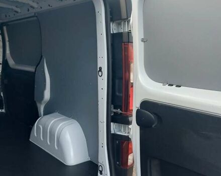 Белый Рено Трафик, объемом двигателя 2 л и пробегом 185 тыс. км за 17300 $, фото 29 на Automoto.ua