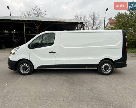 Белый Рено Трафик, объемом двигателя 2 л и пробегом 168 тыс. км за 18950 $, фото 3 на Automoto.ua