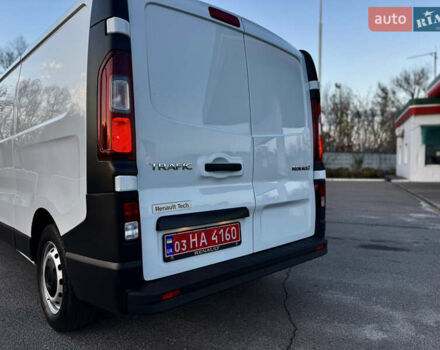 Белый Рено Трафик, объемом двигателя 2 л и пробегом 96 тыс. км за 20550 $, фото 17 на Automoto.ua