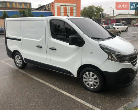 Білий Рено Трафік, об'ємом двигуна 2 л та пробігом 257 тис. км за 16800 $, фото 2 на Automoto.ua