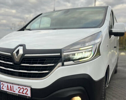 Белый Рено Трафик, объемом двигателя 2 л и пробегом 201 тыс. км за 16200 $, фото 58 на Automoto.ua