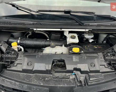 Белый Рено Трафик, объемом двигателя 2 л и пробегом 201 тыс. км за 16200 $, фото 47 на Automoto.ua