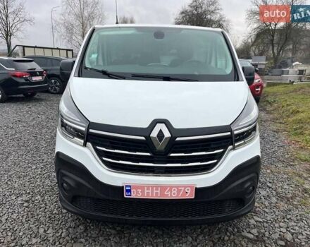 Белый Рено Трафик, объемом двигателя 2 л и пробегом 264 тыс. км за 15990 $, фото 2 на Automoto.ua