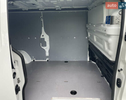 Білий Рено Трафік, об'ємом двигуна 2 л та пробігом 198 тис. км за 16990 $, фото 10 на Automoto.ua