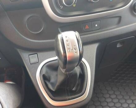 Белый Рено Трафик, объемом двигателя 2 л и пробегом 185 тыс. км за 17300 $, фото 34 на Automoto.ua