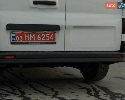 Белый Рено Трафик, объемом двигателя 2 л и пробегом 118 тыс. км за 18700 $, фото 27 на Automoto.ua