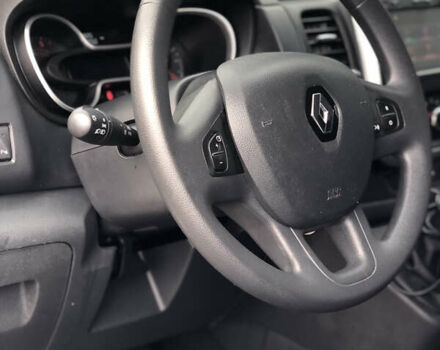 Білий Рено Трафік, об'ємом двигуна 2 л та пробігом 257 тис. км за 16800 $, фото 13 на Automoto.ua