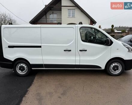 Белый Рено Трафик, объемом двигателя 2 л и пробегом 49 тыс. км за 21000 $, фото 6 на Automoto.ua
