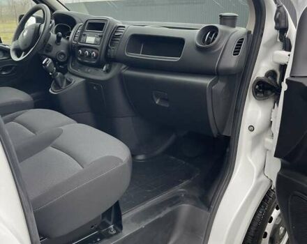 Білий Рено Трафік, об'ємом двигуна 2 л та пробігом 45 тис. км за 18900 $, фото 17 на Automoto.ua