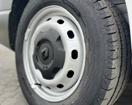 Белый Рено Трафик, объемом двигателя 2 л и пробегом 201 тыс. км за 16200 $, фото 21 на Automoto.ua