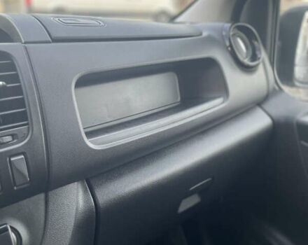 Белый Рено Трафик, объемом двигателя 2 л и пробегом 205 тыс. км за 16999 $, фото 28 на Automoto.ua