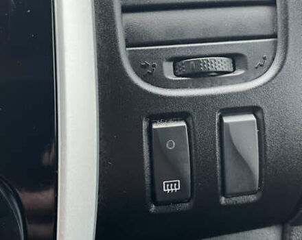 Белый Рено Трафик, объемом двигателя 2 л и пробегом 201 тыс. км за 16200 $, фото 41 на Automoto.ua