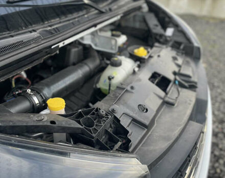 Белый Рено Трафик, объемом двигателя 2 л и пробегом 205 тыс. км за 16999 $, фото 30 на Automoto.ua