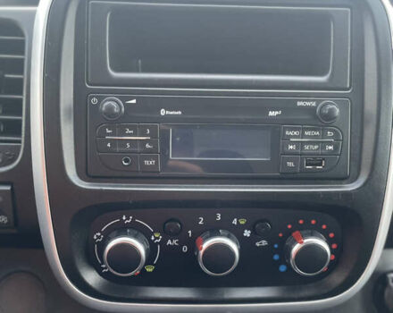 Белый Рено Трафик, объемом двигателя 2 л и пробегом 205 тыс. км за 16999 $, фото 27 на Automoto.ua