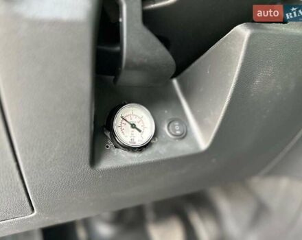 Білий Рено Трафік, об'ємом двигуна 2 л та пробігом 207 тис. км за 18100 $, фото 19 на Automoto.ua