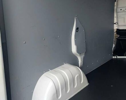 Белый Рено Трафик, объемом двигателя 2 л и пробегом 185 тыс. км за 17300 $, фото 30 на Automoto.ua