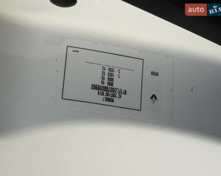 Белый Рено Трафик, объемом двигателя 2 л и пробегом 118 тыс. км за 18700 $, фото 51 на Automoto.ua