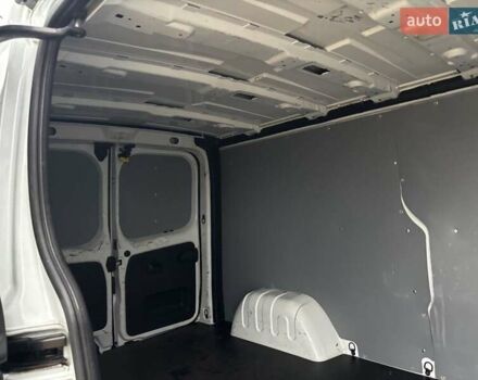 Білий Рено Трафік, об'ємом двигуна 2 л та пробігом 149 тис. км за 19000 $, фото 10 на Automoto.ua