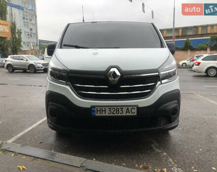 Білий Рено Трафік, об'ємом двигуна 2 л та пробігом 257 тис. км за 16800 $, фото 1 на Automoto.ua