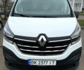 Білий Рено Трафік, об'ємом двигуна 2 л та пробігом 182 тис. км за 17000 $, фото 1 на Automoto.ua