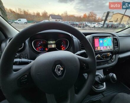 Белый Рено Трафик, объемом двигателя 2 л и пробегом 115 тыс. км за 18500 $, фото 28 на Automoto.ua