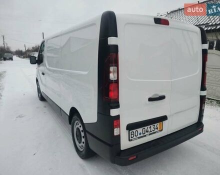 Білий Рено Трафік, об'ємом двигуна 2 л та пробігом 232 тис. км за 17500 $, фото 5 на Automoto.ua