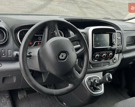 Белый Рено Трафик, объемом двигателя 2 л и пробегом 201 тыс. км за 16200 $, фото 33 на Automoto.ua