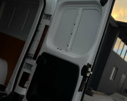 Белый Рено Трафик, объемом двигателя 2 л и пробегом 118 тыс. км за 18700 $, фото 35 на Automoto.ua