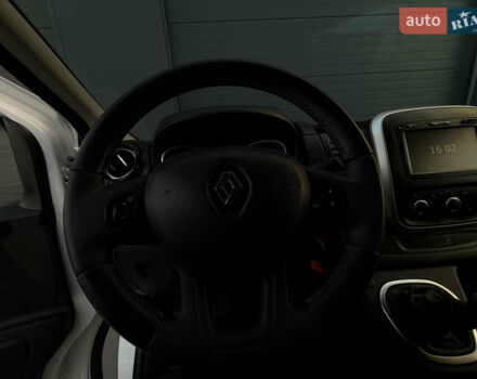 Белый Рено Трафик, объемом двигателя 2 л и пробегом 118 тыс. км за 18700 $, фото 47 на Automoto.ua